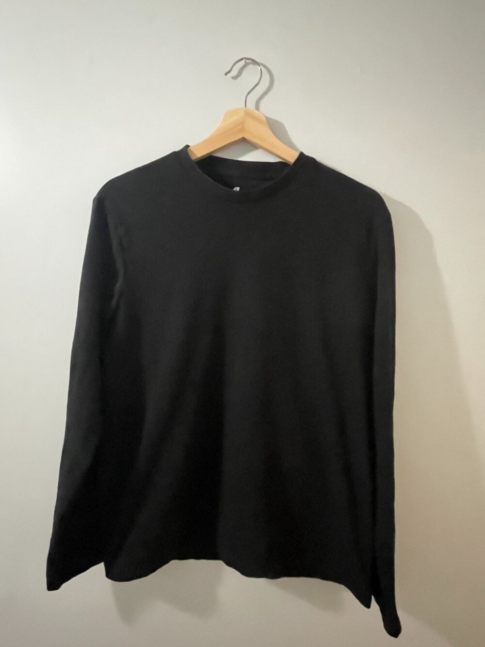 H&M Black Long Sleeve Tee
